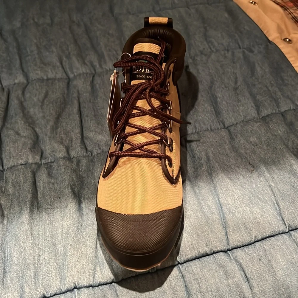READ HEAD SINCE 1856